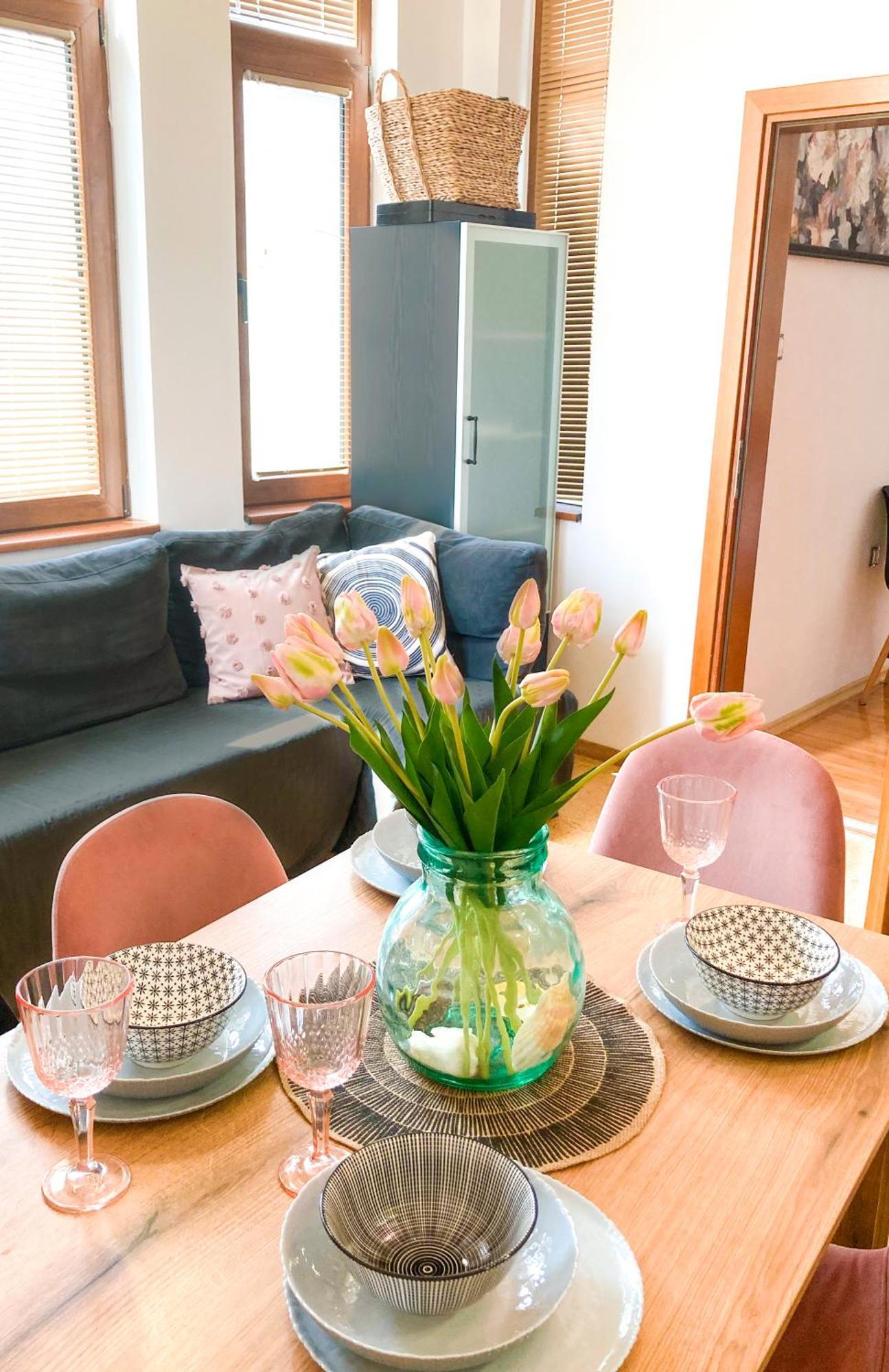 Two Bedroom Apartment -Welcome To Burgas- Top Location, Central Station, Main Walking Street, Sea Garden, Near The Beach Dış mekan fotoğraf